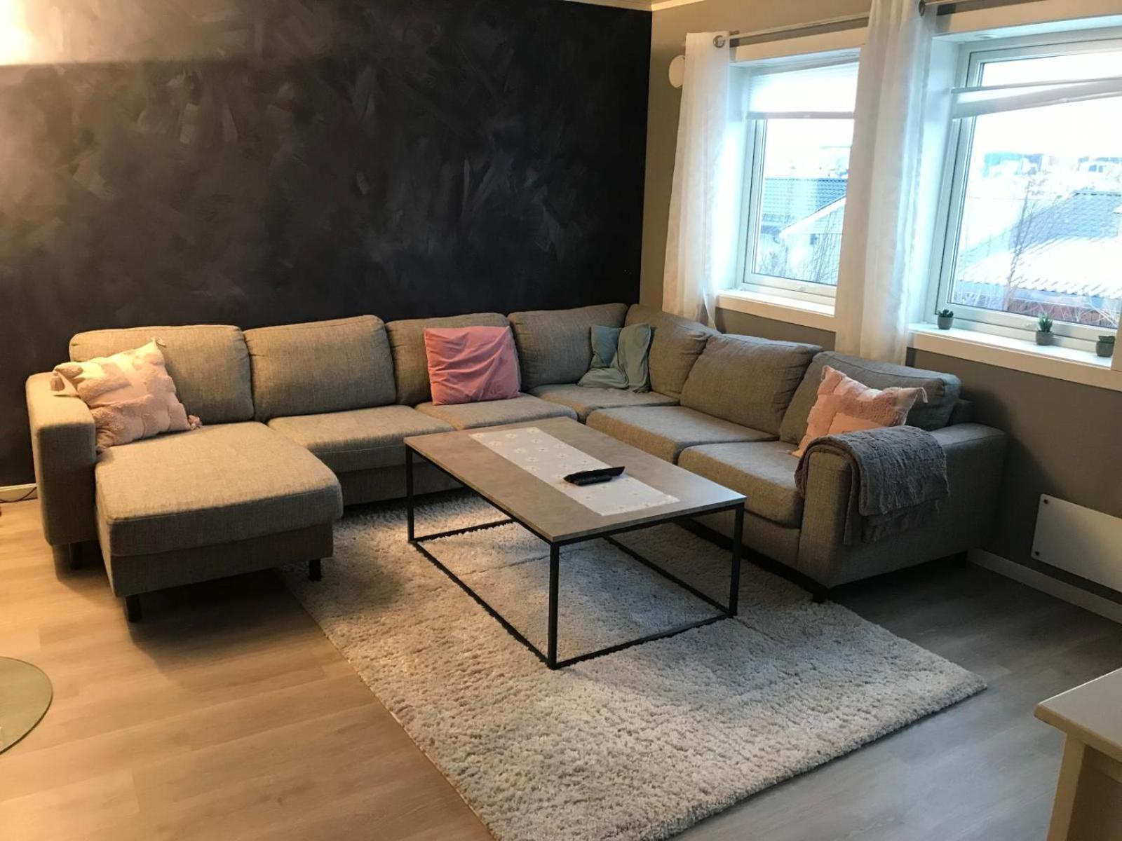 Leiligheten Pa Tomasjordnesvegen Tromsø Zewnętrze zdjęcie